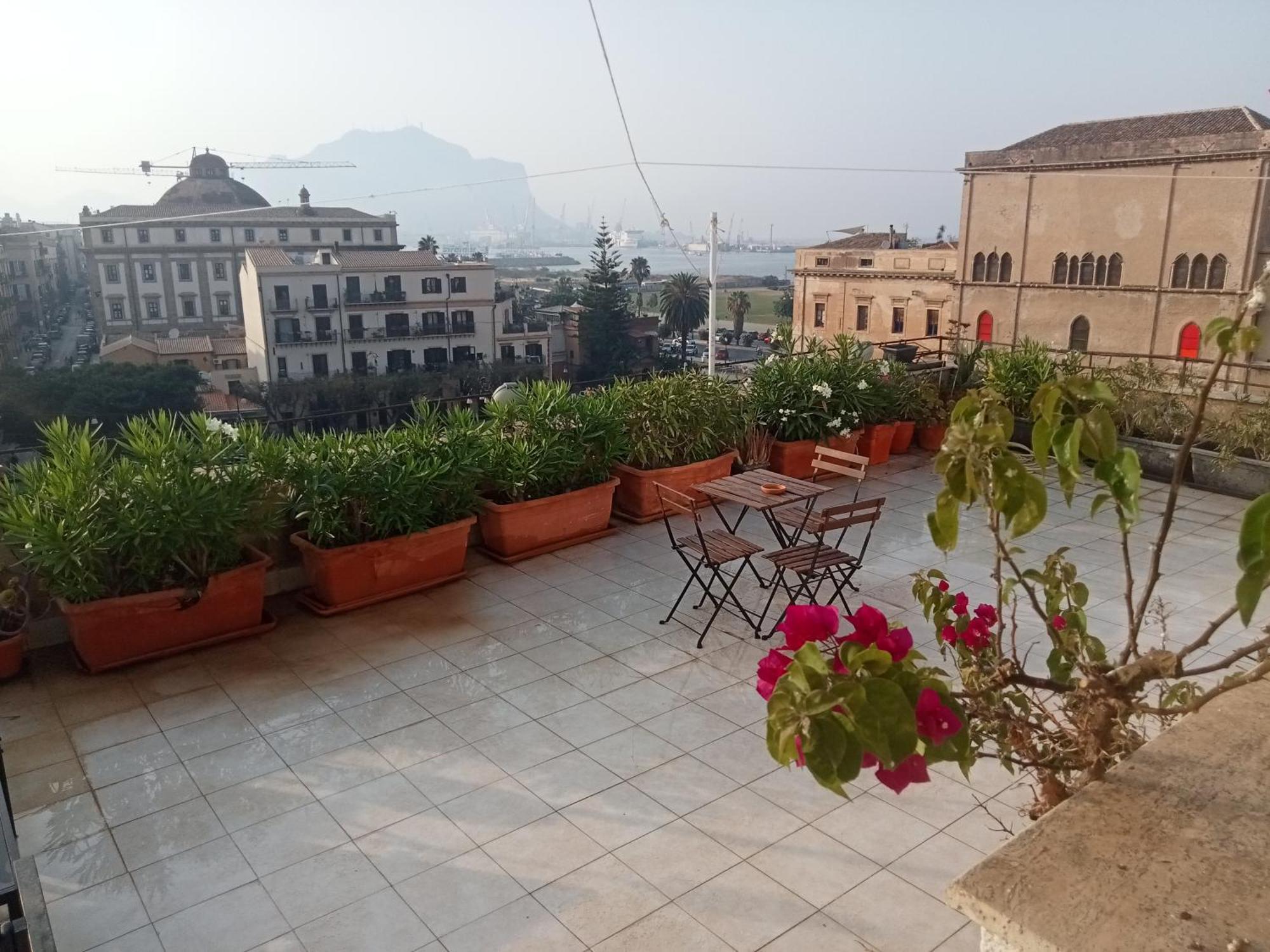 Appartamento Stunning Kalsa Palermo Esterno foto
